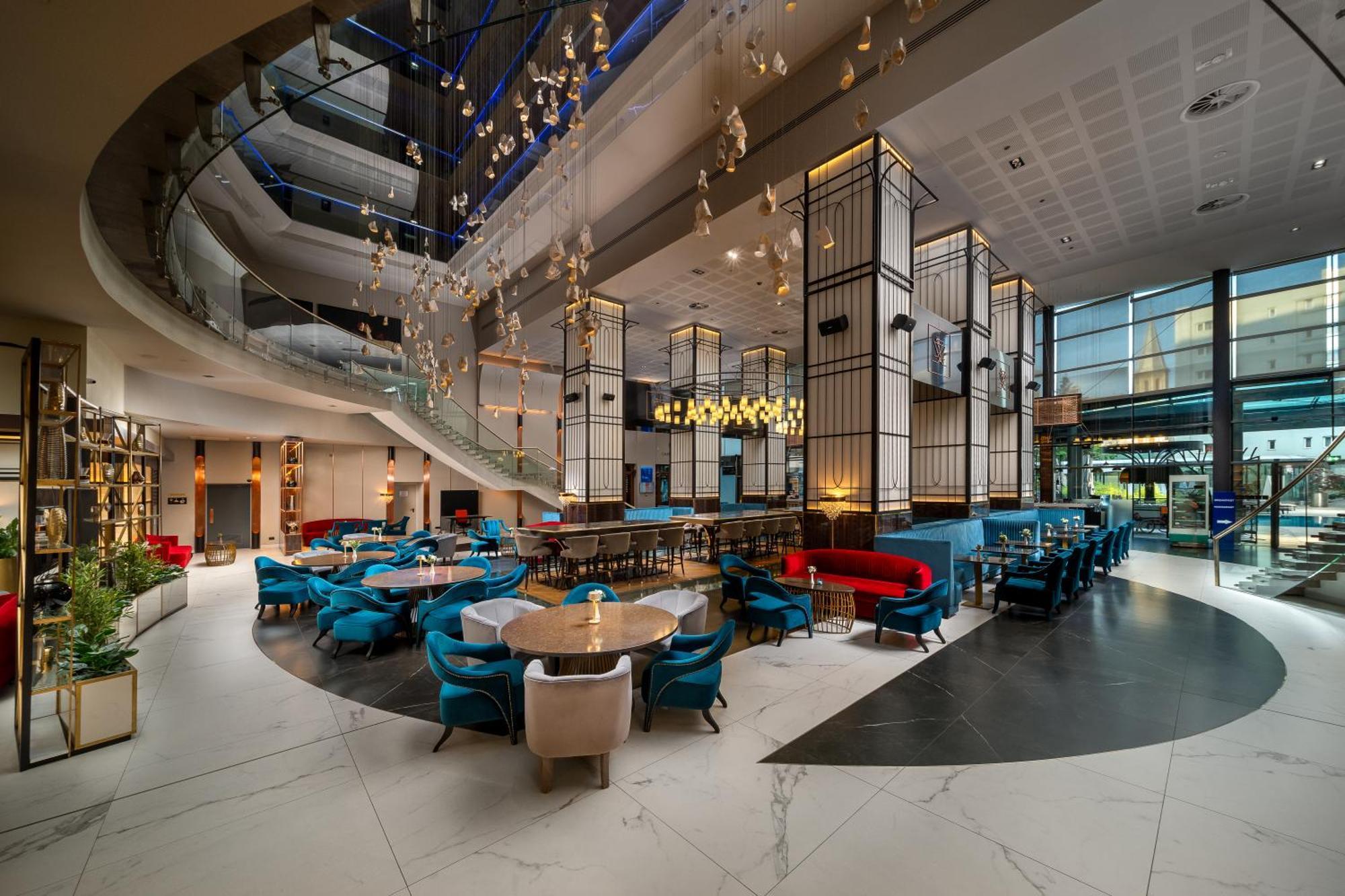 Radisson Blu Hotel 5*