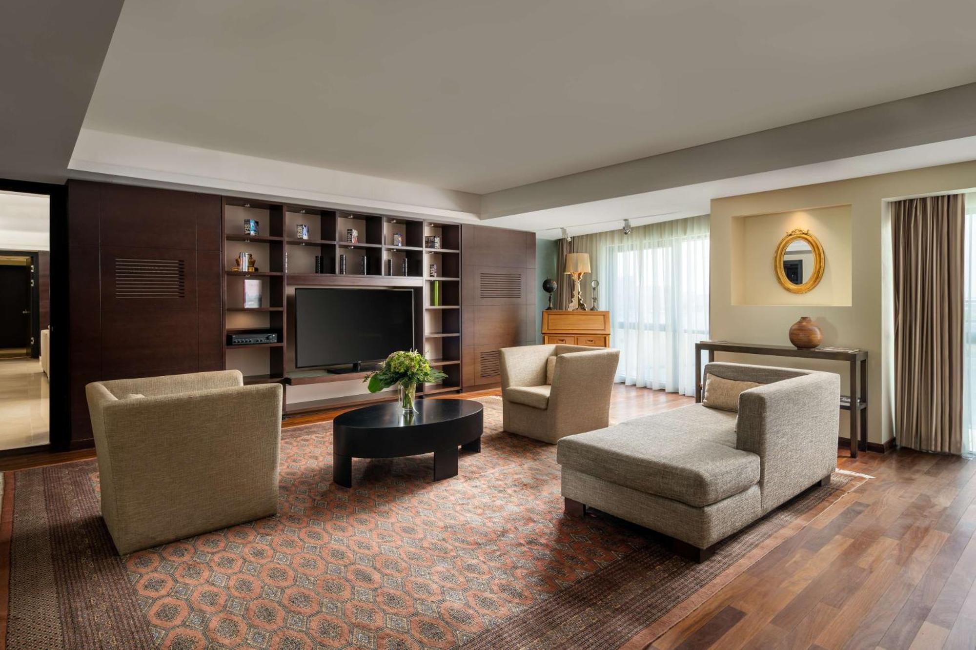 Radisson Blu 5* Bucarest